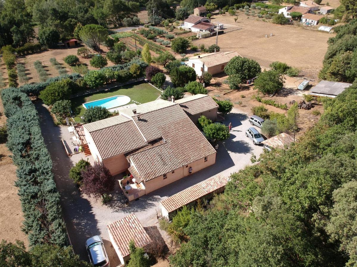 לינה וארוחת בוקר Saint-Julien-d'Asse La Bastide Des Roses מראה חיצוני תמונה