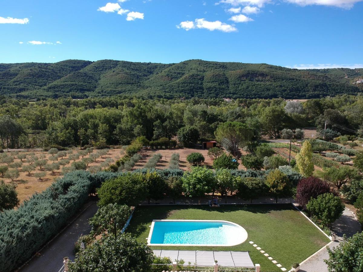 לינה וארוחת בוקר Saint-Julien-d'Asse La Bastide Des Roses מראה חיצוני תמונה